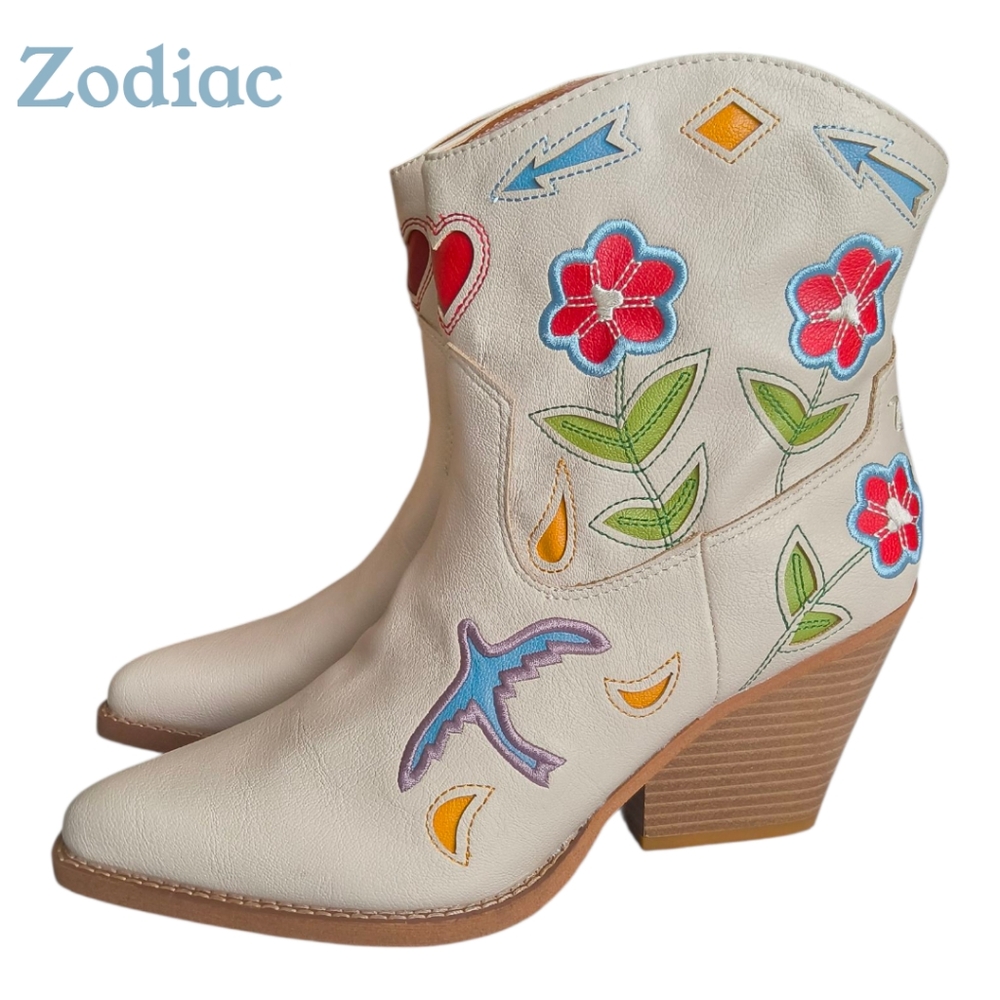 Zodiac Roslyn Flower Ivory Embroidered Cut Out Western Style Ankle Boots